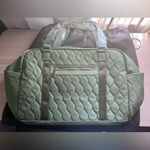 Bella Russo Quilted 18” Weekender Duffle Bag - New W/ Tags
